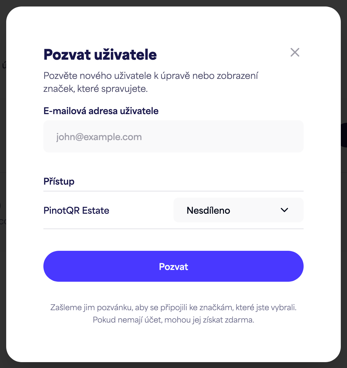 Dialog "Pozvat uživatele" s polem pro e-mail a možnostmi přístupu pro jednotlivé značky