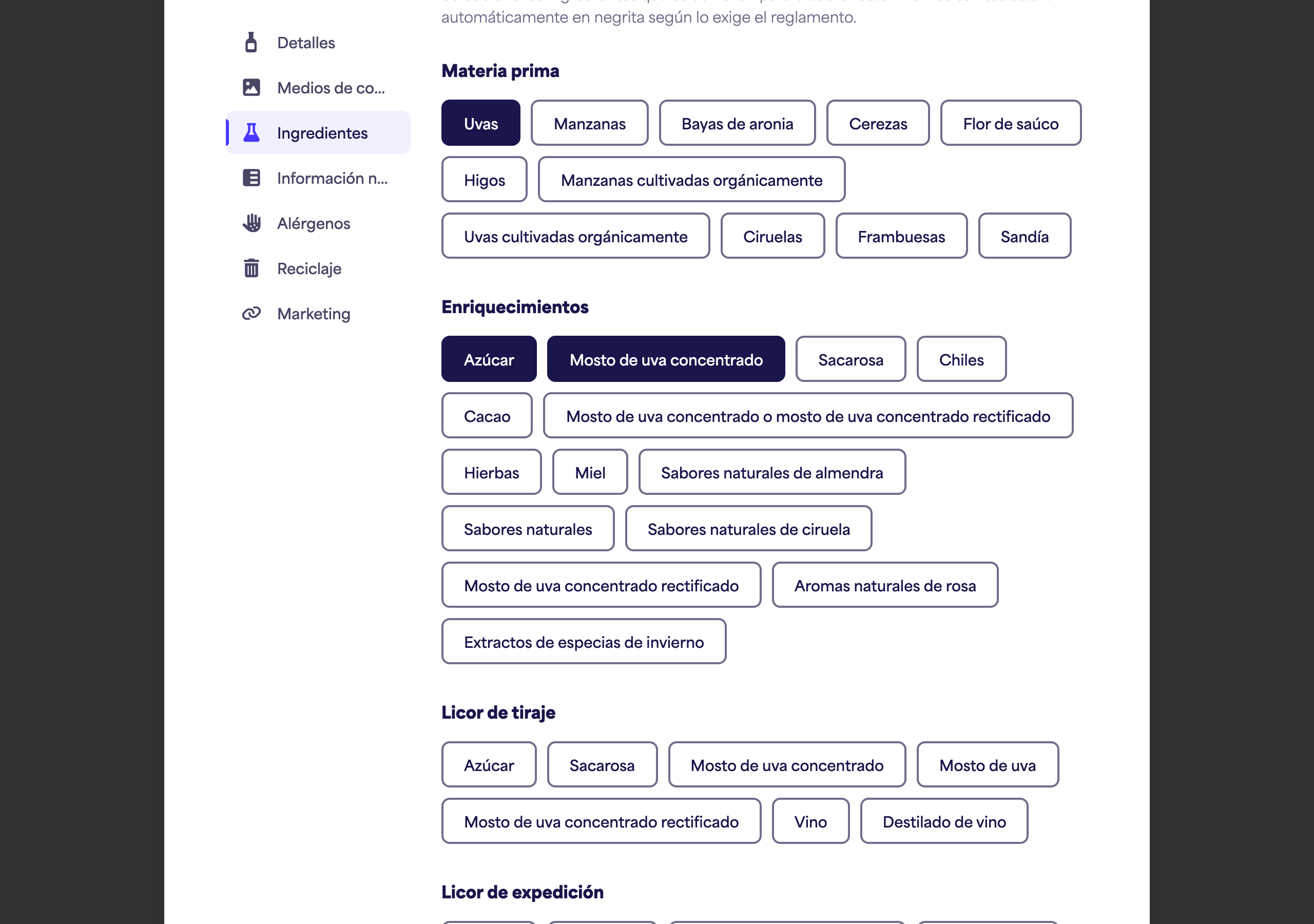 La sección Ingredientes con varias categorías e ingredientes seleccionados