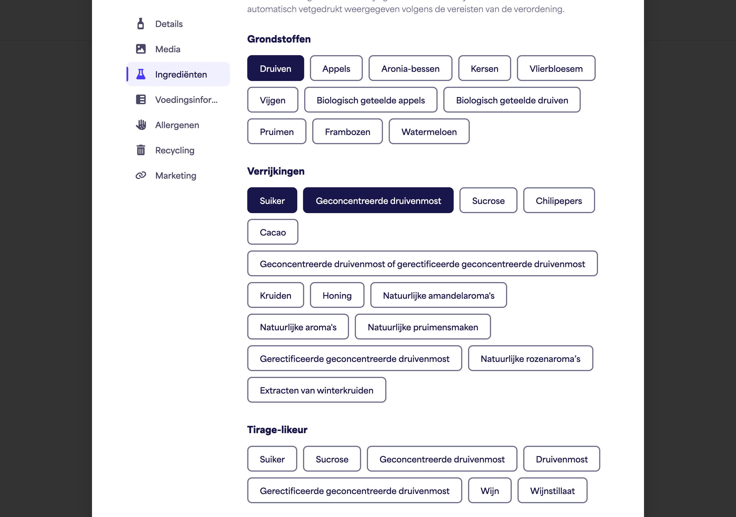 De sectie Ingrediënten met verschillende categorieën en geselecteerde ingrediënten